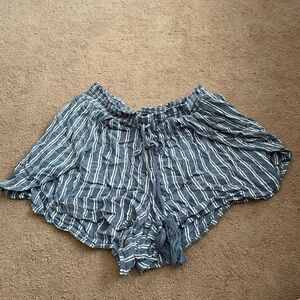 American Eagle Outfitters Blue and White Striped Shorts with Flare